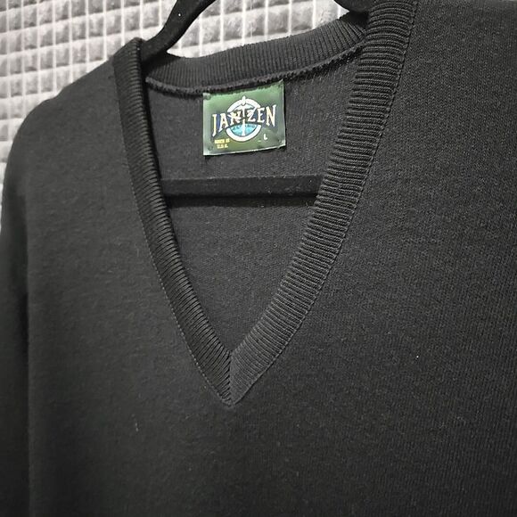 (2) Jantzen SOFT Mens Sweaters SzLg Lot VTG Black Navy Blue Career Casual Staple - Picture 12 of 16